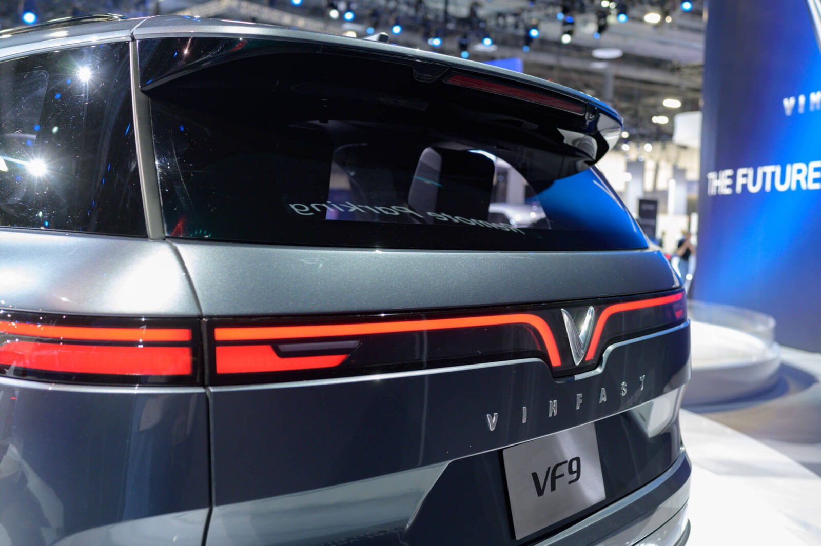 VinFast VF9
