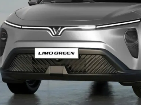 VinFast Limo Green